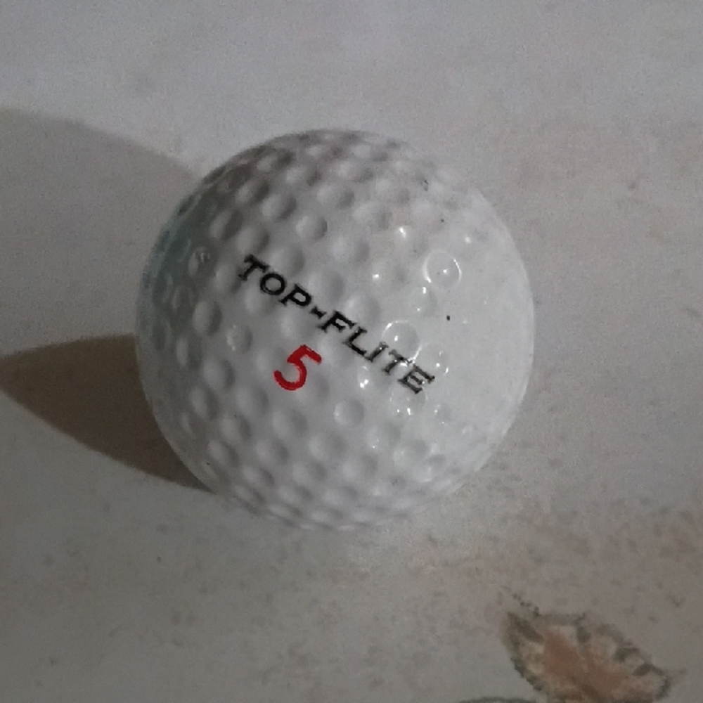 Spalding Top-Flite White Golf Ball with Red Number 5